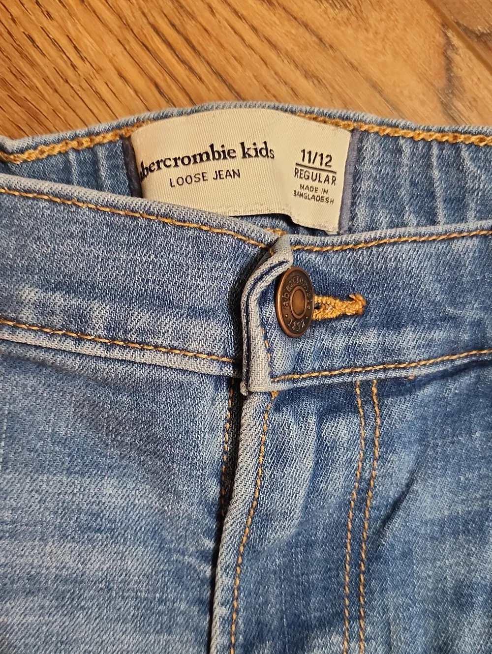 Abercrombie Kids Carpenter Jeans Size 11/12